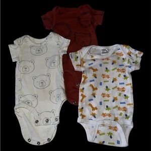 Baby onesie set